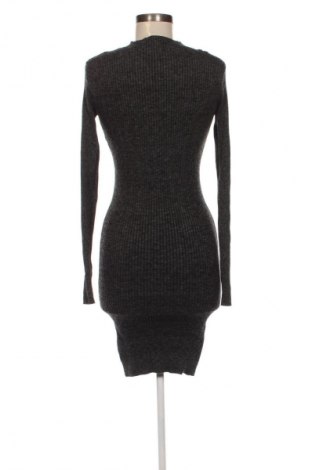 Rochie Sinsay, Mărime M, Culoare Gri, Preț 50,99 Lei