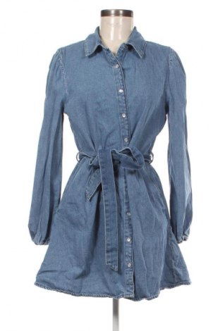 Рокля Sinsay, Размер M, Цвят Син, Цена 48,00 лв.