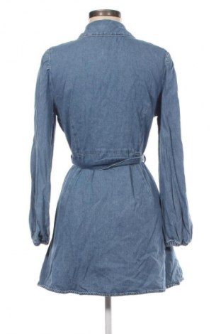 Рокля Sinsay, Размер M, Цвят Син, Цена 48,00 лв.