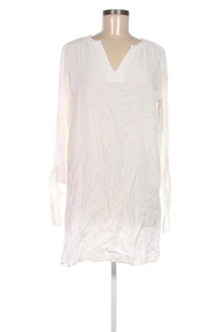 Ruha Someday., Méret M, Szín Fehér, Ár 6 379 Ft