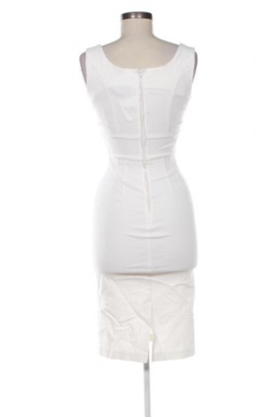 Kleid Stop Staring, Größe S, Farbe Weiß, Preis 27,80 €