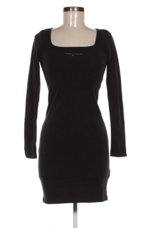 Рокля Tommy Jeans, Размер S, Цвят Черен, Цена 127,99 лв.