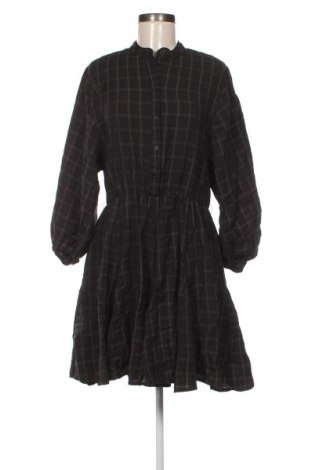 Φόρεμα Unbranded, Μέγεθος XL, Χρώμα Πολύχρωμο, Τιμή 15,00 €