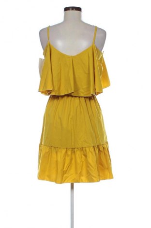 Рокля Unbranded, Размер S, Цвят Жълт, Цена 52,06 лв.