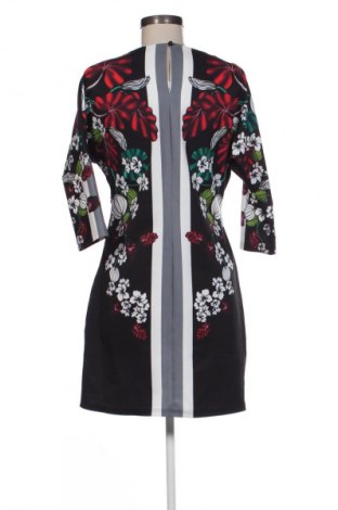 Sukienka Unbranded, Rozmiar S, Kolor Kolorowy, Cena 66,67 zł