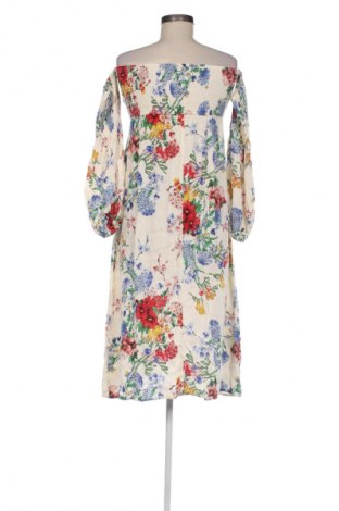 Рокля Unbranded, Размер M, Цвят Многоцветен, Цена 19,99 лв.