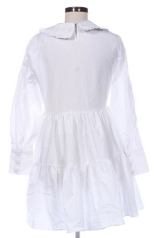 Ruha Unbranded, Méret M, Szín Fehér, Ár 5 776 Ft