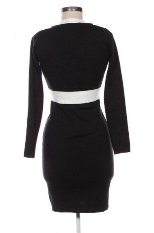 Ruha Unbranded, Méret S, Szín Fekete, Ár 5 800 Ft