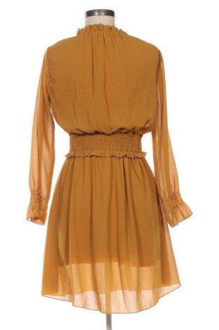 Sukienka Unbranded, Rozmiar M, Kolor Żółty, Cena 66,67 zł