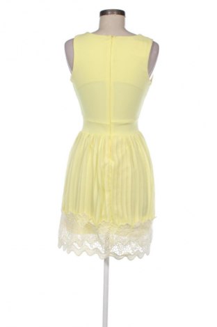 Kleid Unbranded, Größe M, Farbe Gelb, Preis 11,99 €