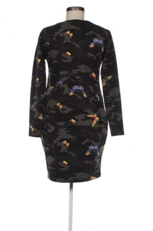 Kleid Unbranded, Größe M, Farbe Mehrfarbig, Preis 14,83 €