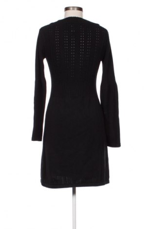 Ruha Unbranded, Méret M, Szín Fekete, Ár 5 865 Ft