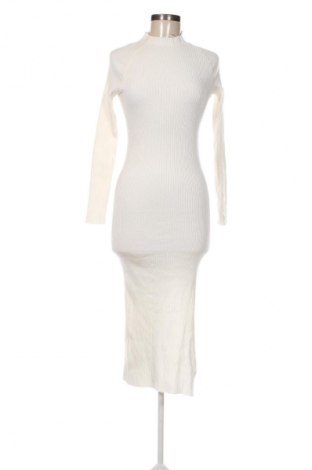 Рокля Unbranded, Размер M, Цвят Бял, Цена 28,88 лв.