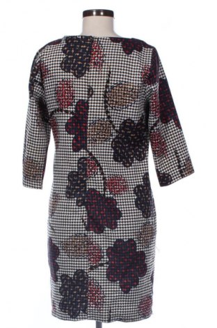 Рокля Unbranded, Размер M, Цвят Многоцветен, Цена 29,33 лв.
