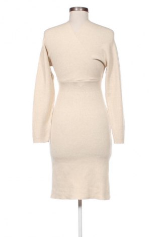 Рокля Unbranded, Размер M, Цвят Бежов, Цена 28,99 лв.