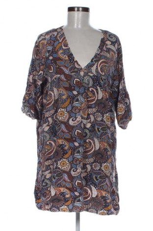 Рокля Unbranded, Размер M, Цвят Многоцветен, Цена 53,37 лв.