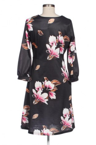 Kleid Unbranded, Größe M, Farbe Mehrfarbig, Preis € 9,99