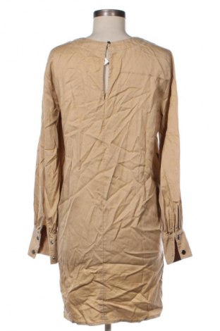 Sukienka United Colors Of Benetton, Rozmiar S, Kolor Beżowy, Cena 110,42 zł