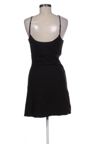 Φόρεμα Urban Outfitters, Μέγεθος L, Χρώμα Μαύρο, Τιμή 34,21 €