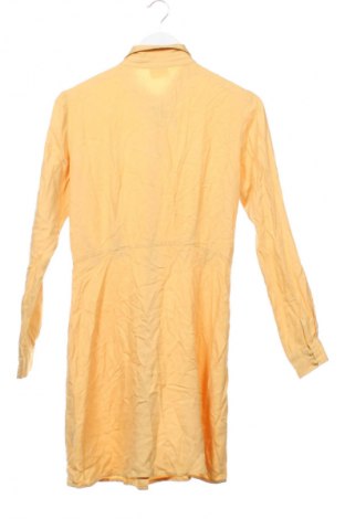 Рокля VILA, Размер XS, Цвят Жълт, Цена 22,99 лв.