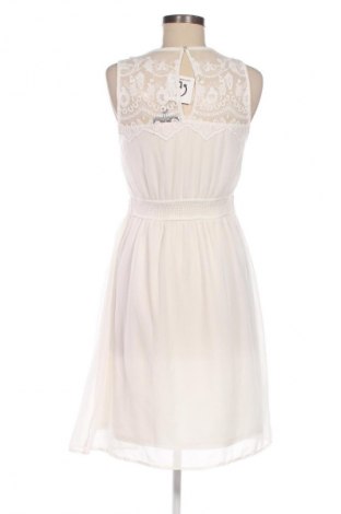 Šaty  Vero Moda, Veľkosť M, Farba Biela, Cena  27,74 €