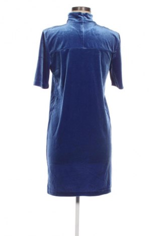 Kleid WE, Größe M, Farbe Blau, Preis € 13,99