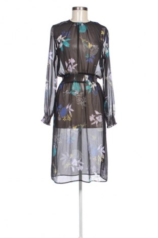 Šaty  WE, Velikost M, Barva Vícebarevné, Cena  369,00 Kč