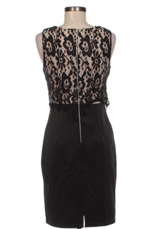 Рокля Wallis, Размер S, Цвят Многоцветен, Цена 37,99 лв.