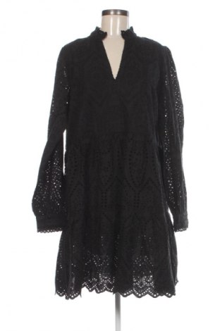 Рокля Y.A.S, Размер XL, Цвят Черен, Цена 152,99 лв.