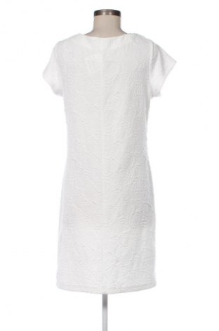 Рокля Yessica, Размер L, Цвят Бял, Цена 23,99 лв.
