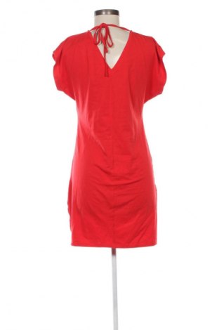 Рокля Yessica, Размер M, Цвят Червен, Цена 29,33 лв.