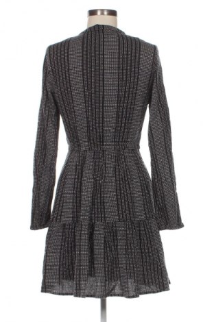 Rochie Yessica, Mărime M, Culoare Multicolor, Preț 143,00 Lei