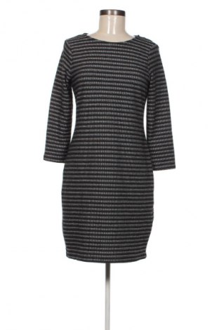 Рокля Yessica, Размер S, Цвят Многоцветен, Цена 14,99 лв.