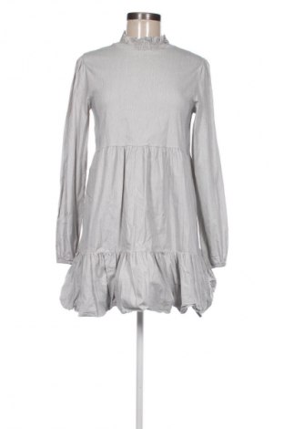 Kleid Zara, Größe M, Farbe Mehrfarbig, Preis € 13,80