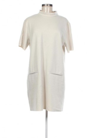 Рокля Zara, Размер XL, Цвят Екрю, Цена 26,99 лв.