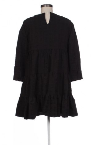 Rochie Zara, Mărime L, Culoare Negru, Preț 192,50 Lei