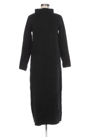 Rochie Zara, Mărime M, Culoare Negru, Preț 232,99 Lei