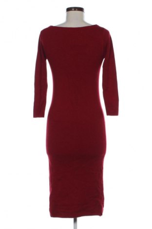 Šaty  Zara, Velikost M, Barva Červená, Cena  569,00 Kč