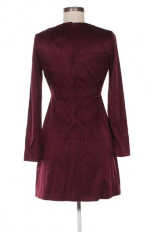 Рокля Zara, Размер S, Цвят Червен, Цена 23,99 лв.