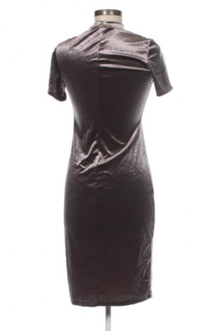 Sukienka Zara, Rozmiar M, Kolor Szary, Cena 65,99 zł