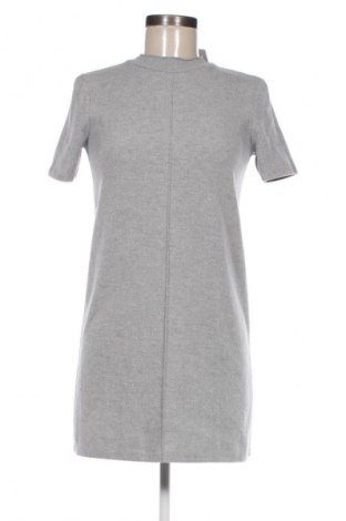 Rochie Zara, Mărime S, Culoare Gri, Preț 46,99 Lei
