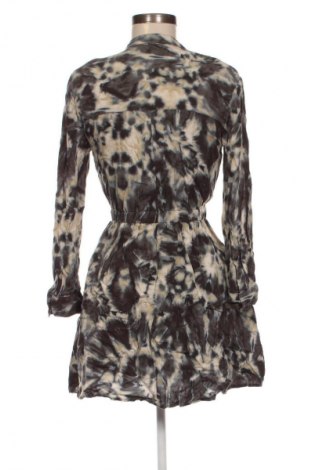Kleid Zara, Größe XS, Farbe Mehrfarbig, Preis 17,99 €