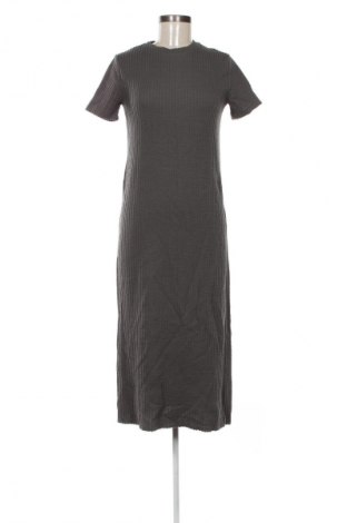 Rochie Zara, Mărime S, Culoare Gri, Preț 79,99 Lei