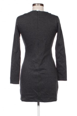 Rochie Zara, Mărime M, Culoare Gri, Preț 53,99 Lei