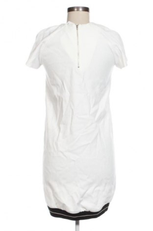 Sukienka Zara, Rozmiar S, Kolor Biały, Cena 92,99 zł