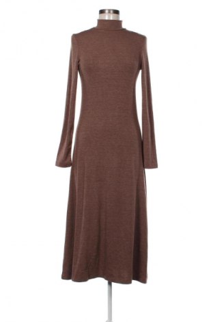 Ruha Zara, Méret M, Szín Barna, Ár 15 428 Ft