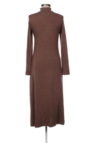 Ruha Zara, Méret M, Szín Barna, Ár 15 428 Ft