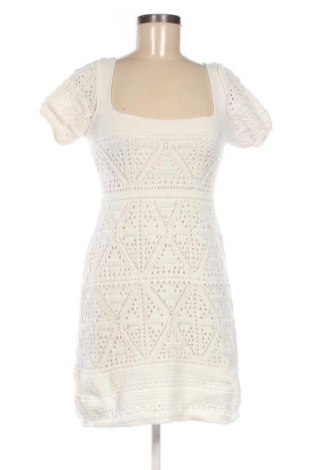 Kleid Zara, Größe S, Farbe Weiß, Preis € 18,99