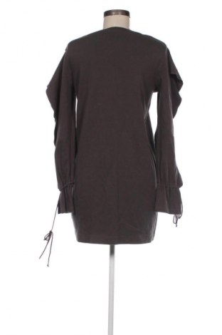 Рокля Zara, Размер M, Цвят Сив, Цена 26,98 лв.