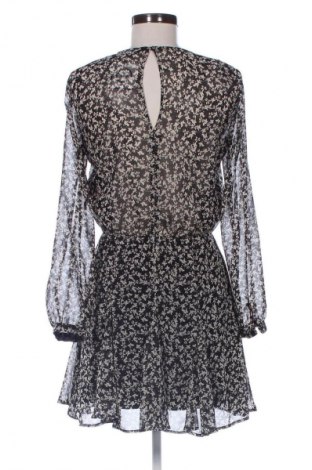 Kleid Zara, Größe S, Farbe Mehrfarbig, Preis 15,96 €